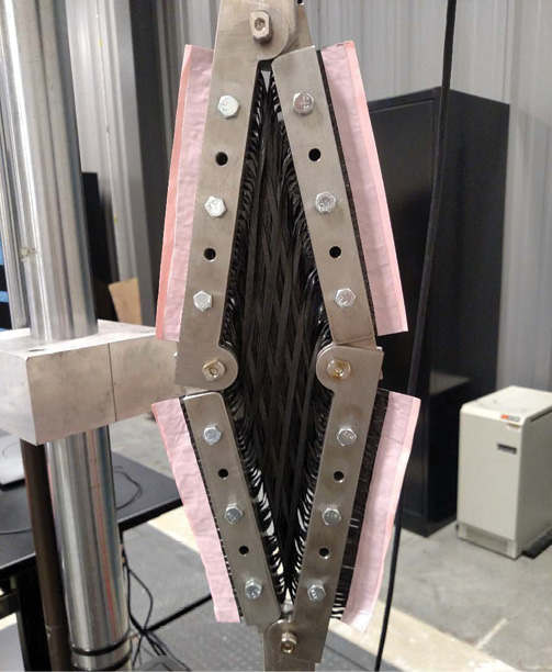 DuPont’s Rapid Fabric Formation technology deploying Fibrflex at high shear angles. Image courtesy of the Institute for Advanced Composites Manufacturing Innovation. 